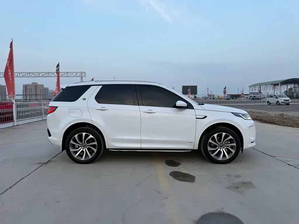 Land Rover Discovery Sport 2021 из CN, фото 3