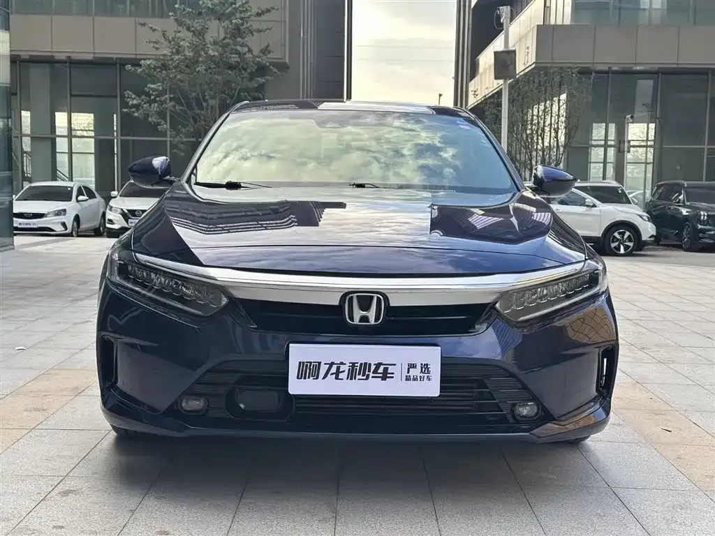 Honda Inspire 2023 из CN, фото 2