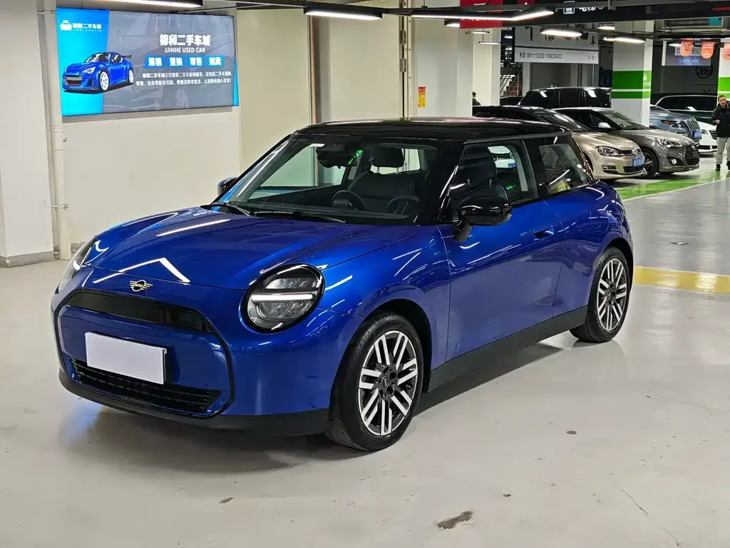 MINI Cooper EV 2024 из CN, фото 1