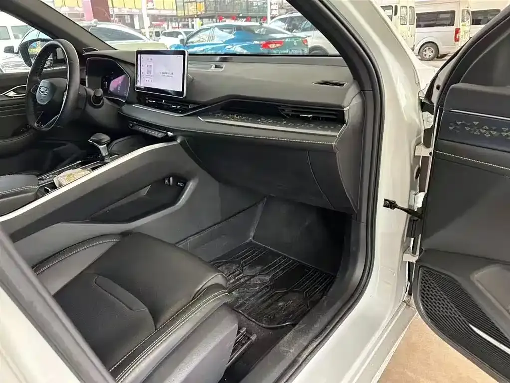 Geely Xingrui 2023 из CN, фото 5