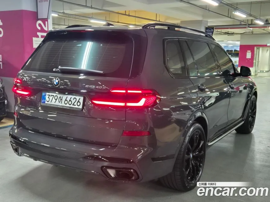 BMW X7 — фото 2