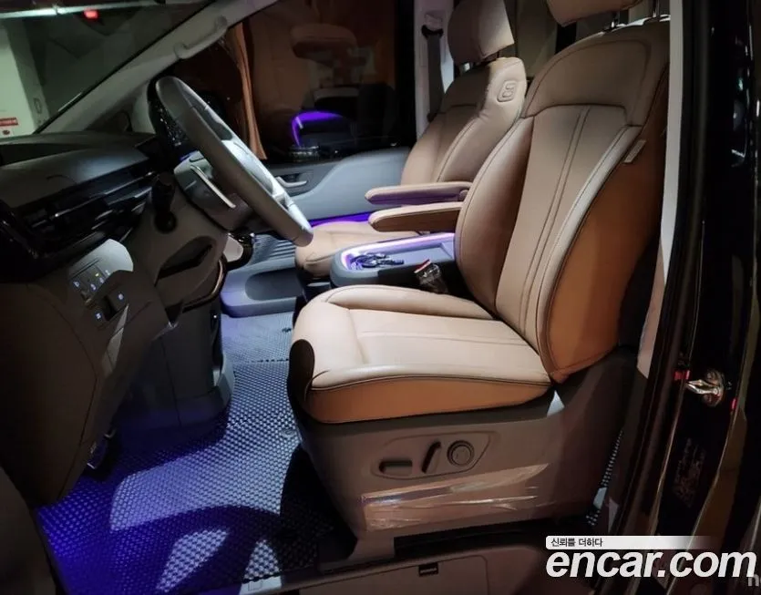 Hyundai Staria — фото 2