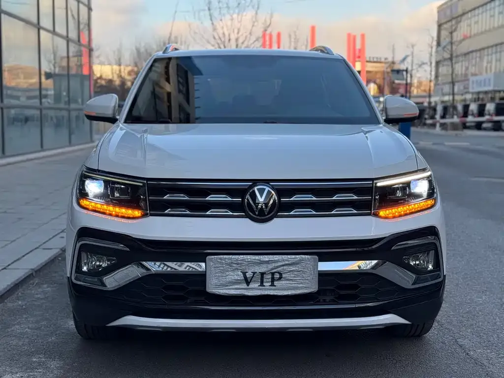 Volkswagen T-Cross — фото 3