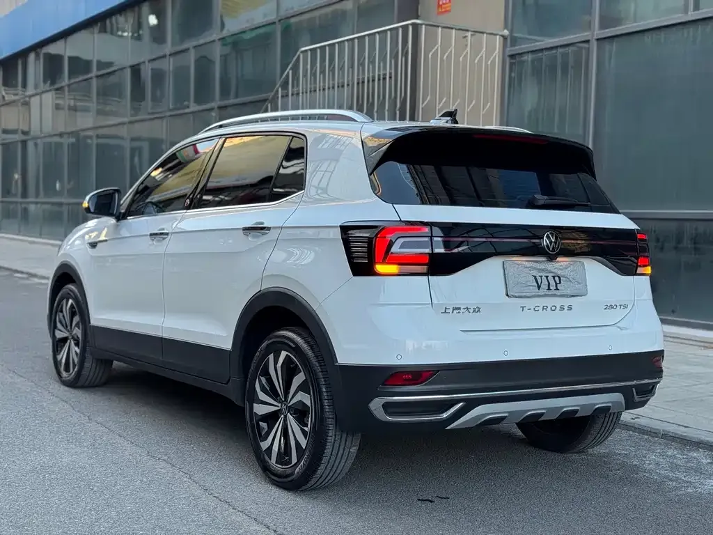 Volkswagen T-Cross — фото 6