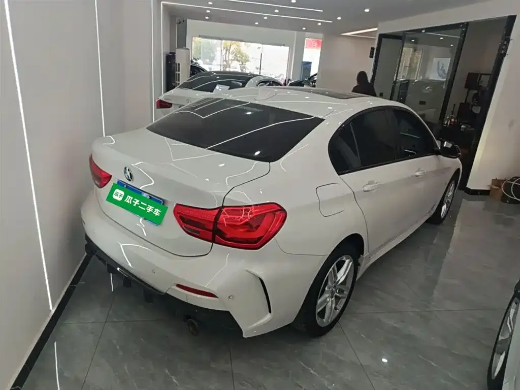 BMW 1 Series 2021 из CN, фото 7