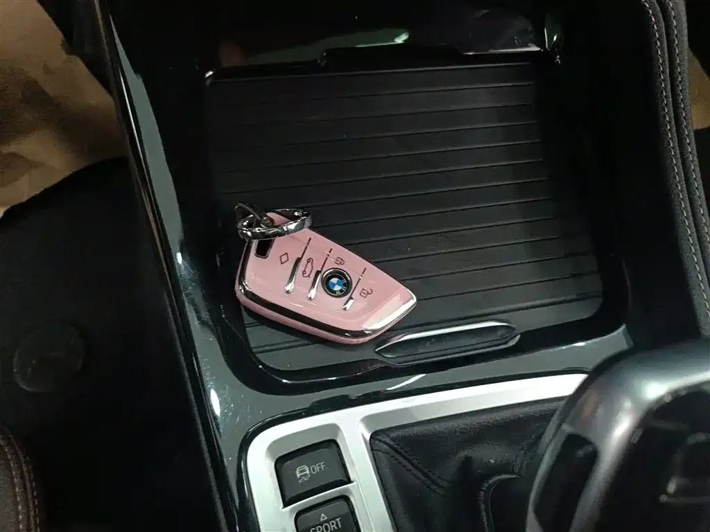 BMW 1 Series 2021 из CN, фото 6