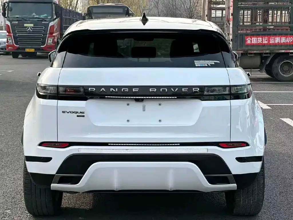 Land Rover Evoque — фото 6