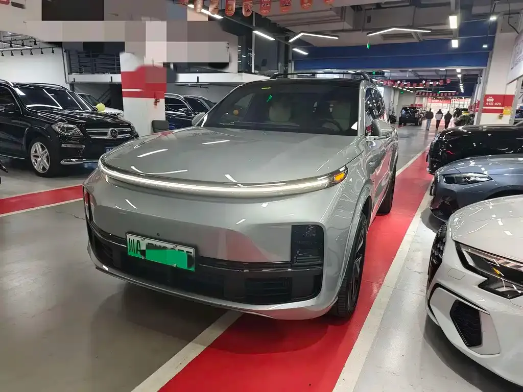 Li Auto L8 2024 из CN, фото 1