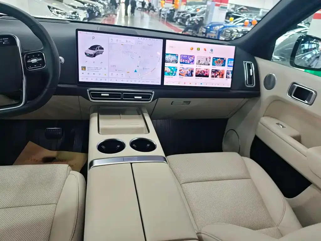 Li Auto L8 2024 из CN, фото 10