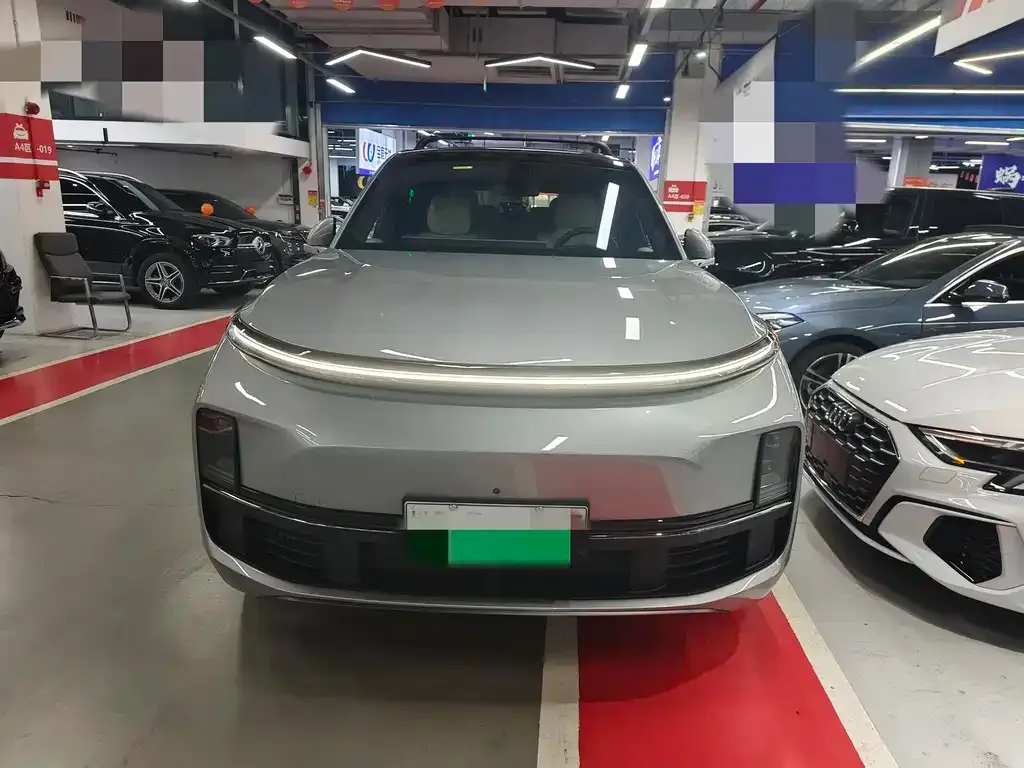 Li Auto L8 2024 из CN, фото 3