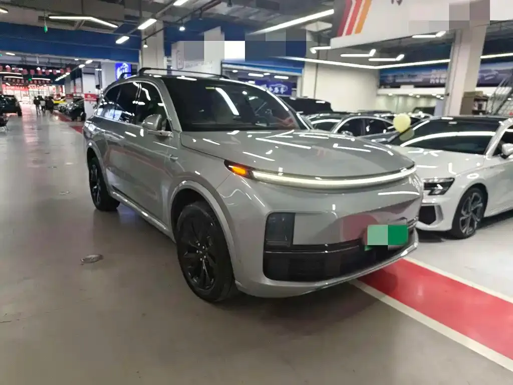 Li Auto L8 2024 из CN, фото 4