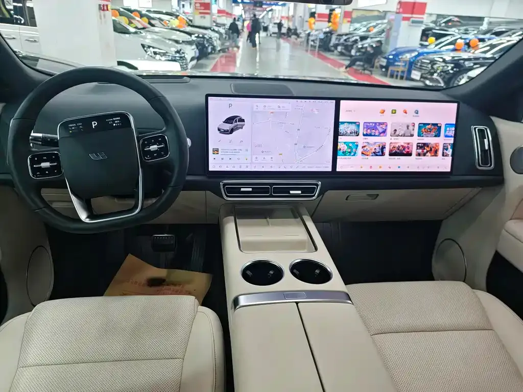 Li Auto L8 2024 из CN, фото 8