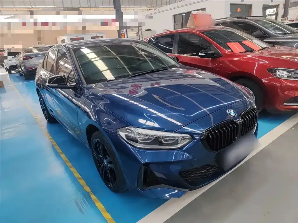 BMW 1 Series 2022 из CN, фото 2