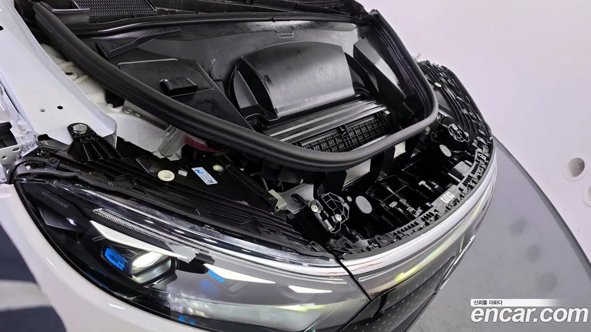 Mercedes-Benz EQS 2023 из KR, фото 8