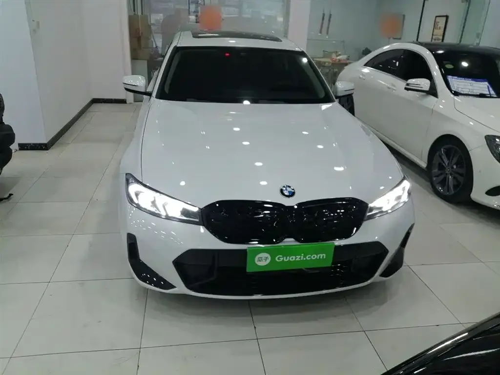 BMW 3 Series 2023 из CN, фото 8