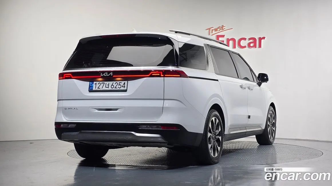 Kia Carnival 2022 из KR, фото 2