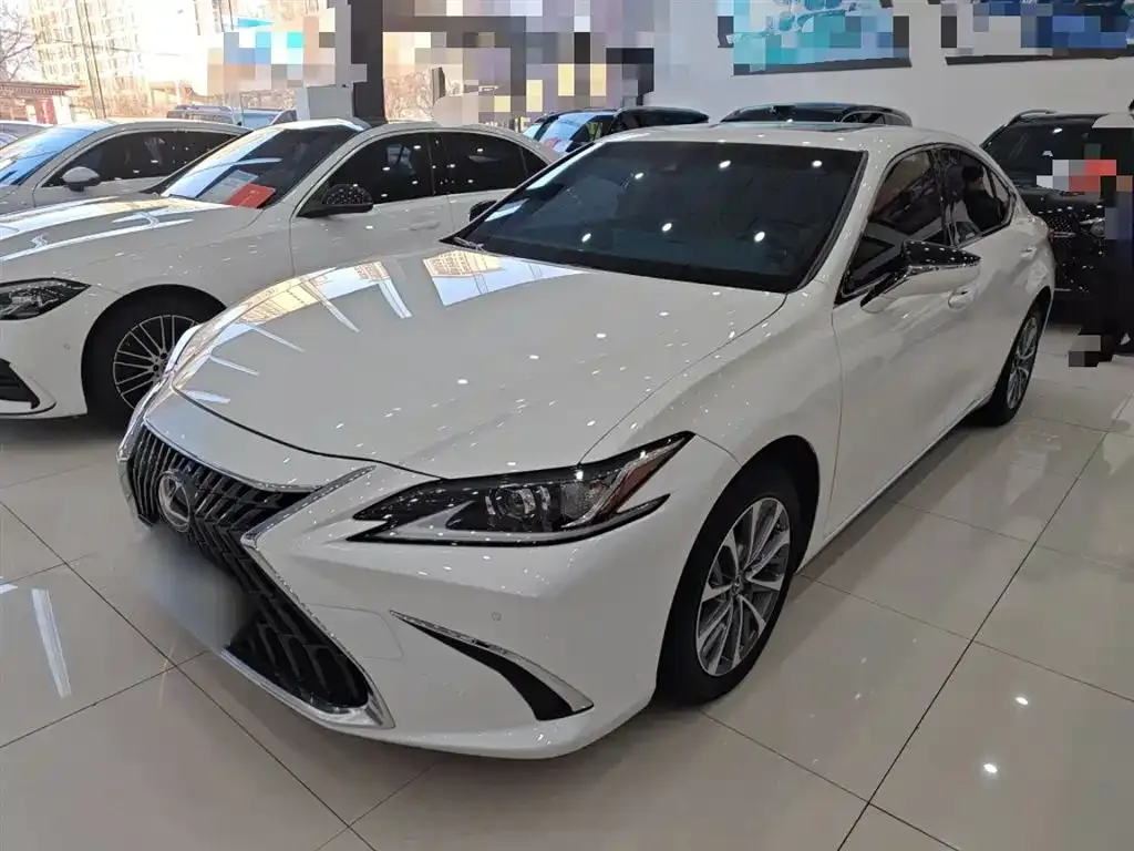 Lexus ES 2024 из CN, фото 1