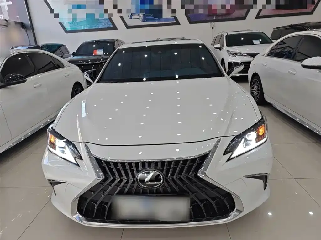Lexus ES 2024 из CN, фото 7