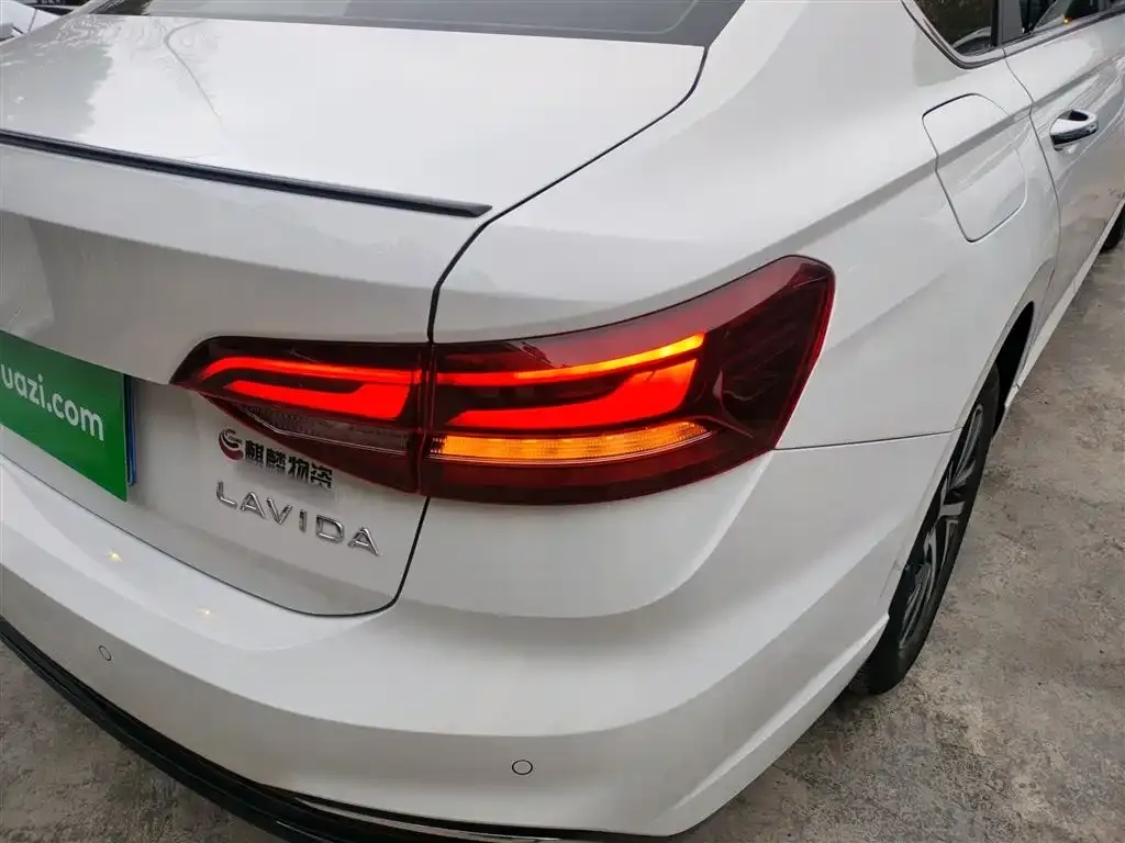 Volkswagen Lavida 2024 из CN, фото 6