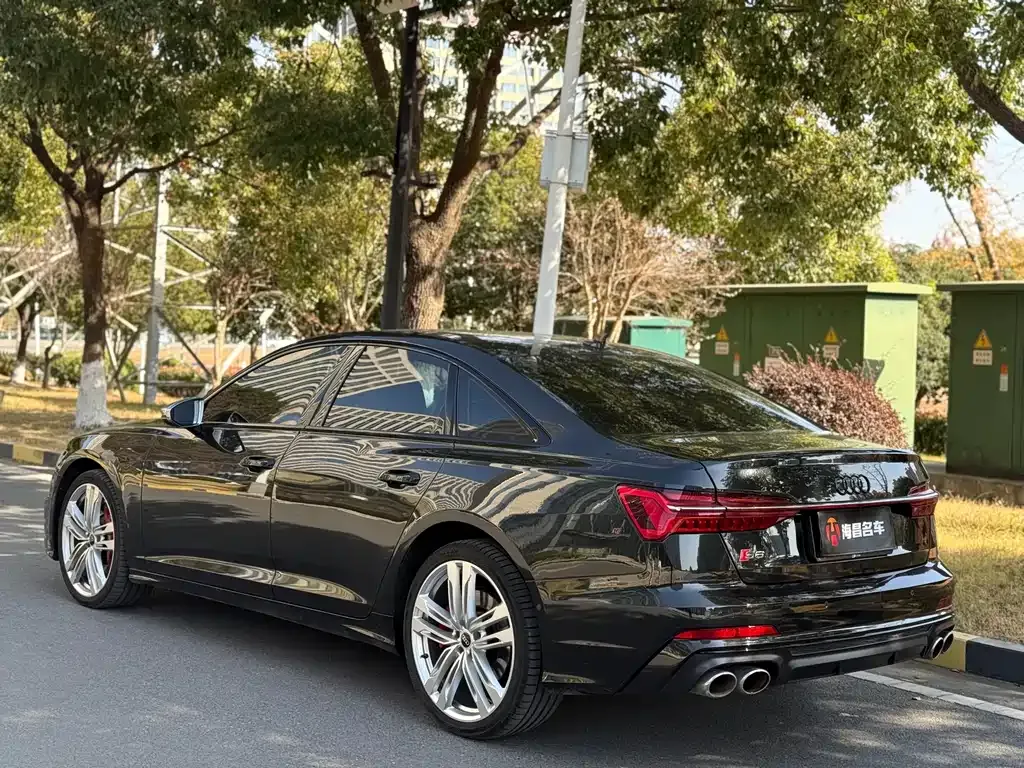Audi S6 2021 из CN, фото 10