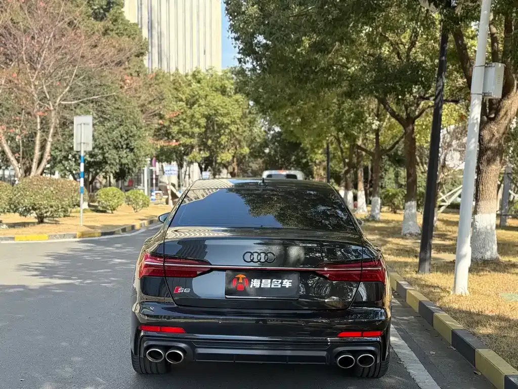 Audi S6 2021 из CN, фото 4