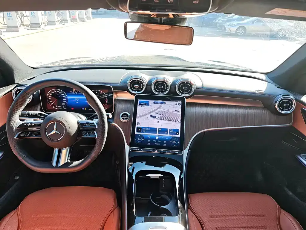 Mercedes-Benz GLC 2024 из CN, фото 2
