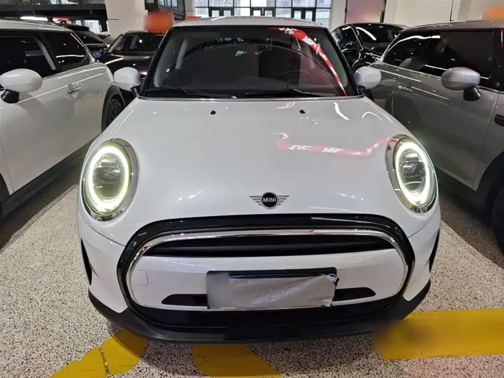MINI Cooper (3-door) 2024 из CN, фото 3