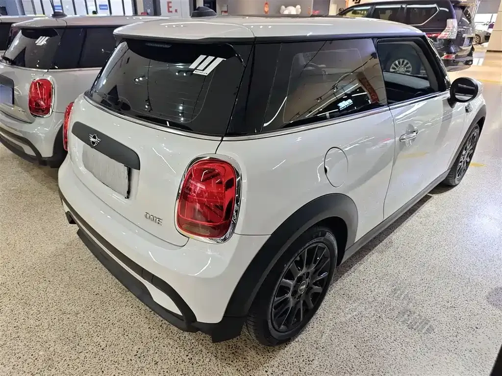MINI Cooper (3-door) 2024 из CN, фото 7