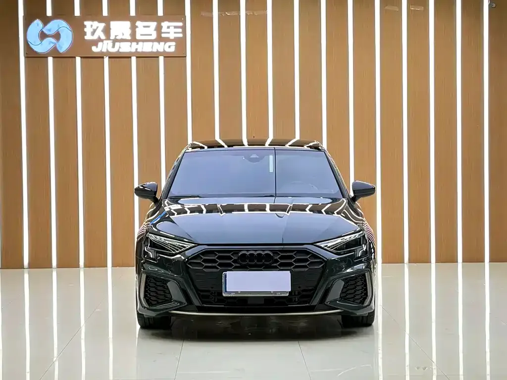 Audi A3 2024 из CN, фото 10