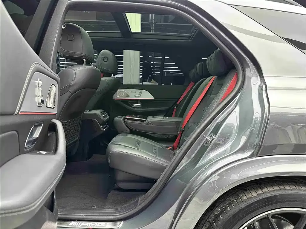 Mercedes-Benz GLE AMG — фото 9