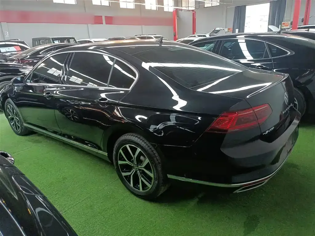 Volkswagen Magotan 2022 из CN, фото 8