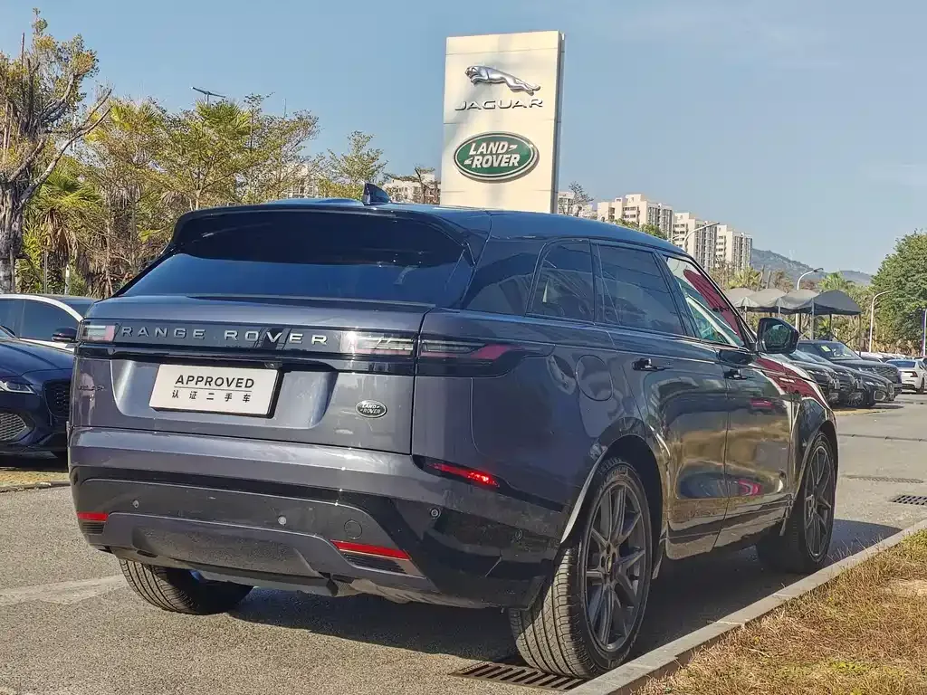 Land Rover Velar — фото 9