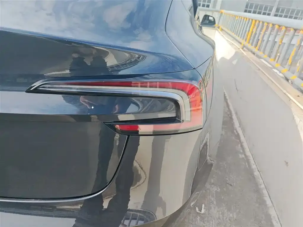 Tesla Model 3 2025 из CN, фото 4