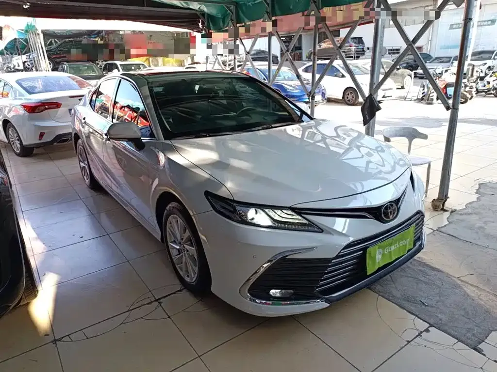 Toyota Camry 2023 из CN, фото 10