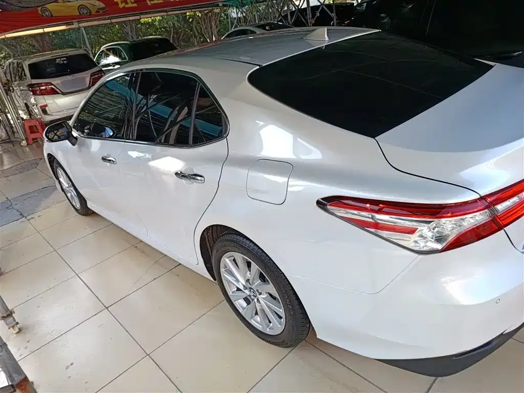 Toyota Camry 2023 из CN, фото 7