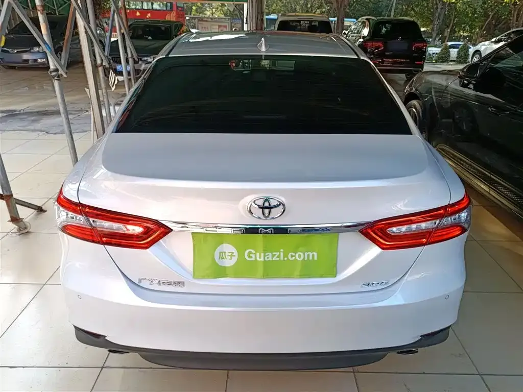 Toyota Camry 2023 из CN, фото 4