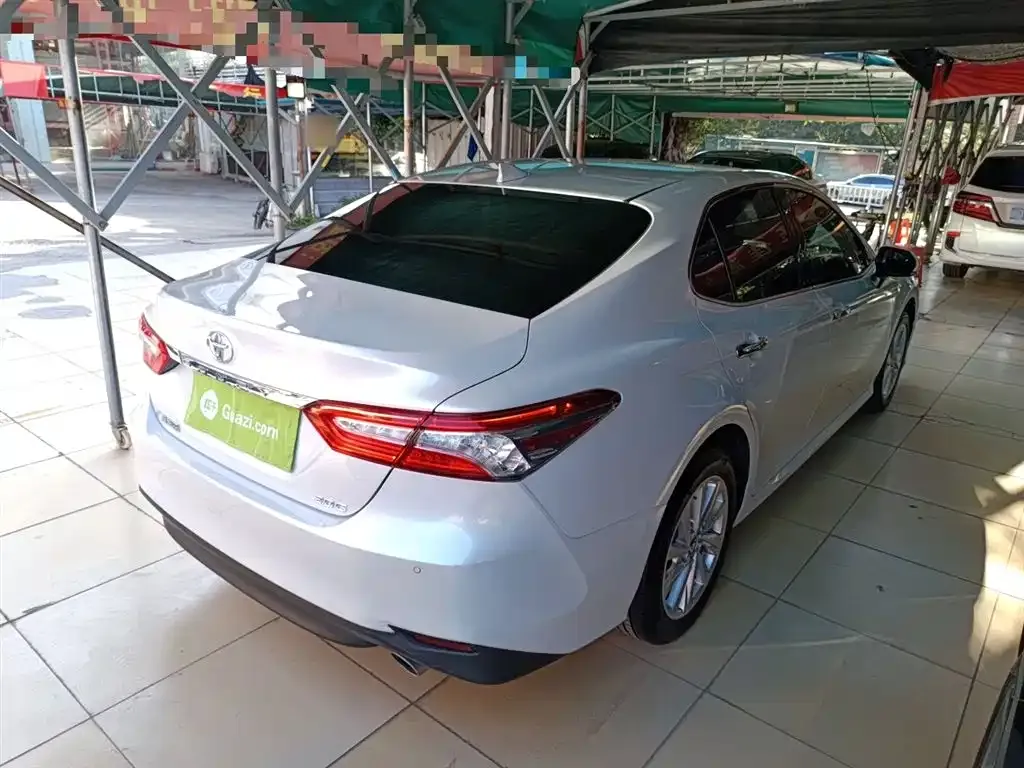 Toyota Camry 2023 из CN, фото 3