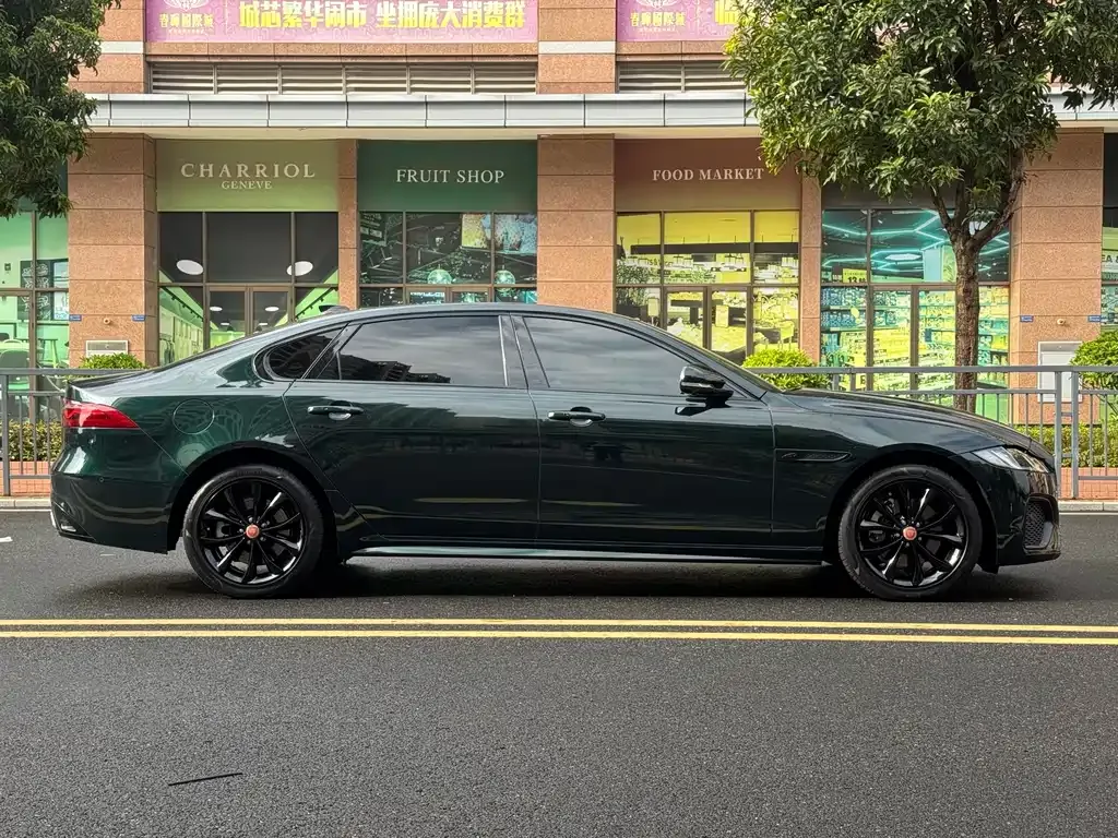 Jaguar XFL 2021 из CN, фото 7