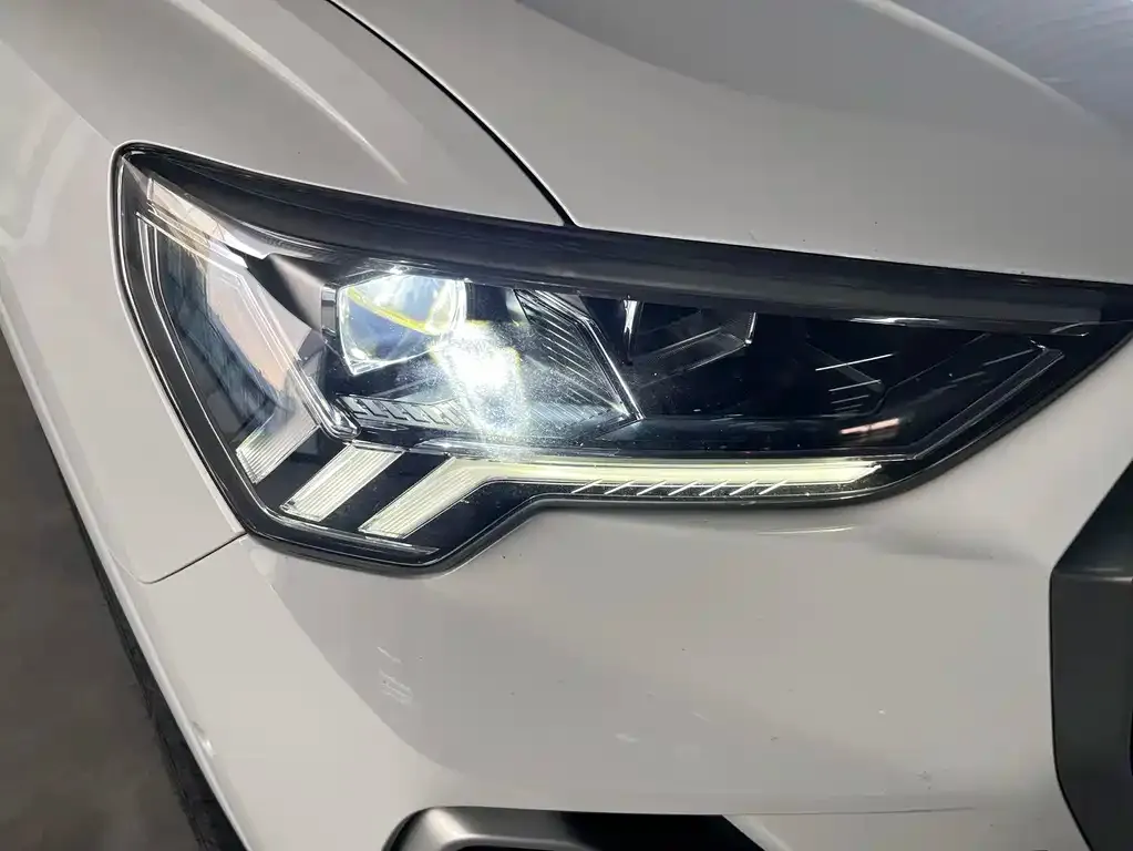 Audi Q3 2022 из CN, фото 3
