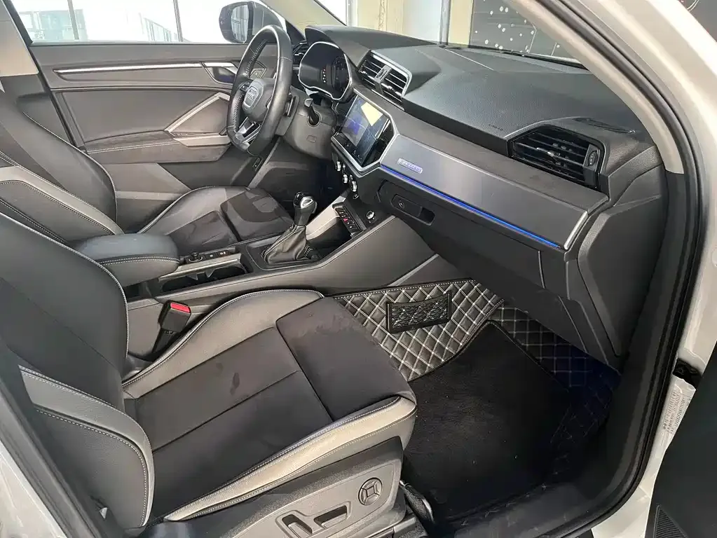 Audi Q3 2022 из CN, фото 5