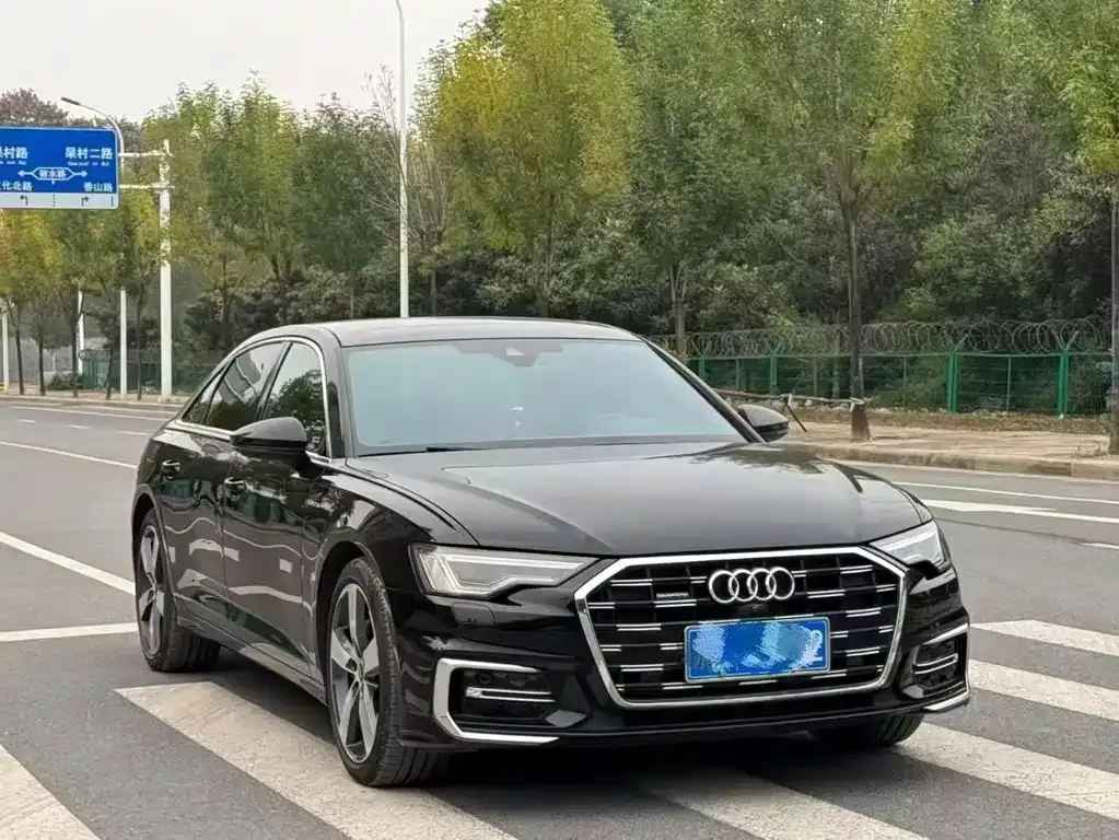 Audi A6L 2023 из CN, фото 3