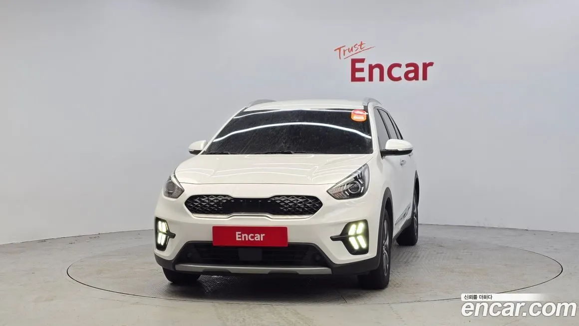 Kia Niro — фото 2