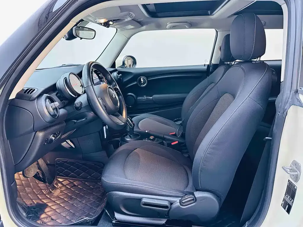 MINI Cooper (3-door) 2021 из CN, фото 7
