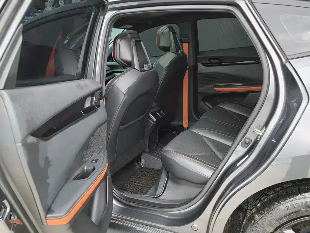 Changan UNI-V 2023 из CN, фото 2