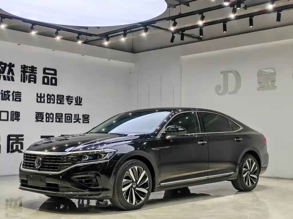 Volkswagen Passat 2024 из CN, фото 1