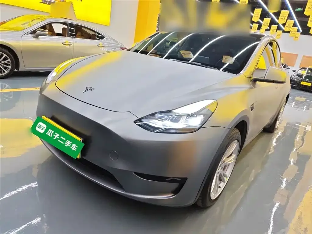 Tesla Model Y — фото 3