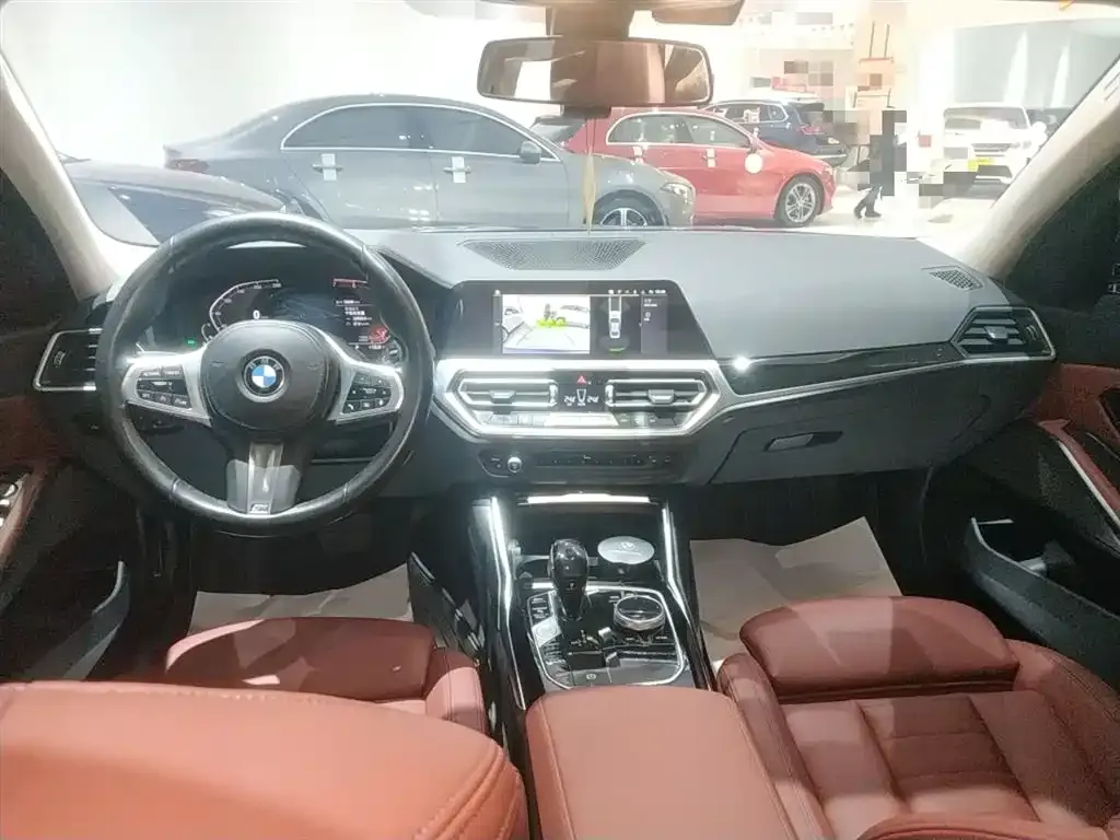 BMW 3 Series 2021 из CN, фото 3