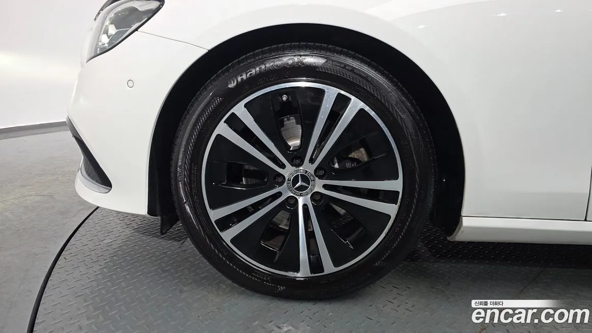 Mercedes-Benz E-Class 2021 из KR, фото 5