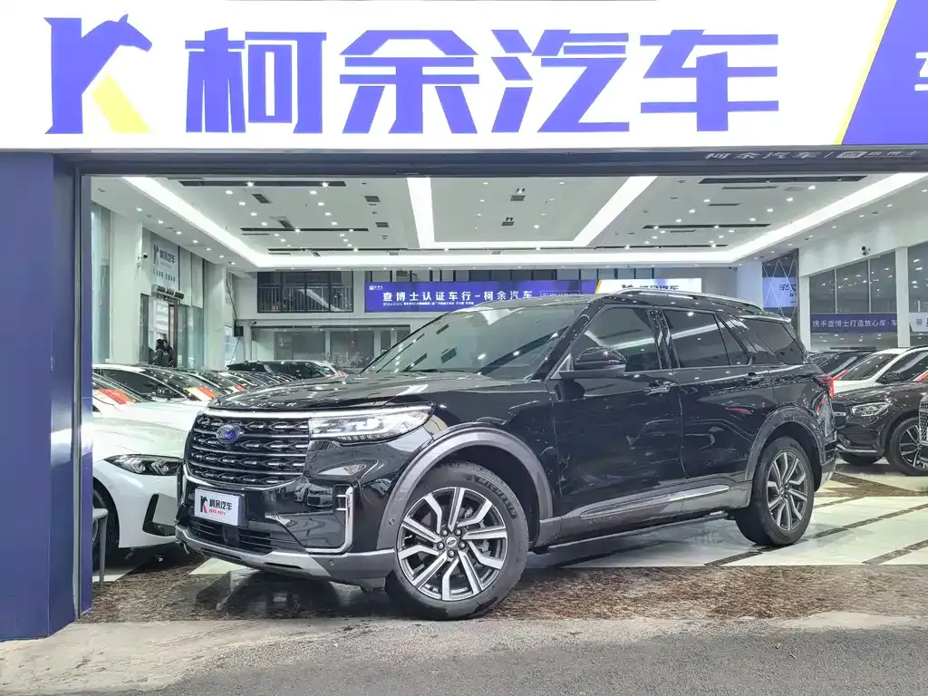 Ford Explorer 2023 из CN, фото 1