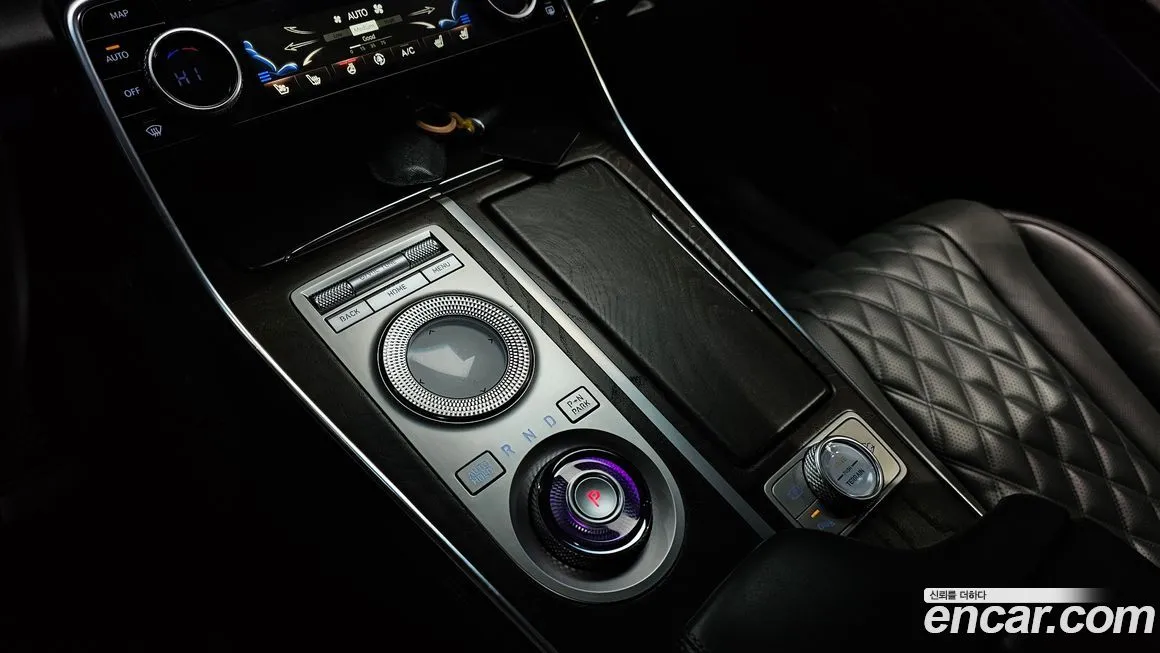 Genesis GV80 — фото 10